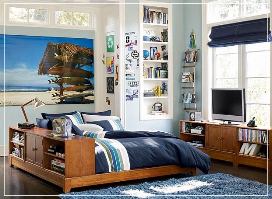Beach Atmosphere Cool Teen Boys Room with Blue Rug