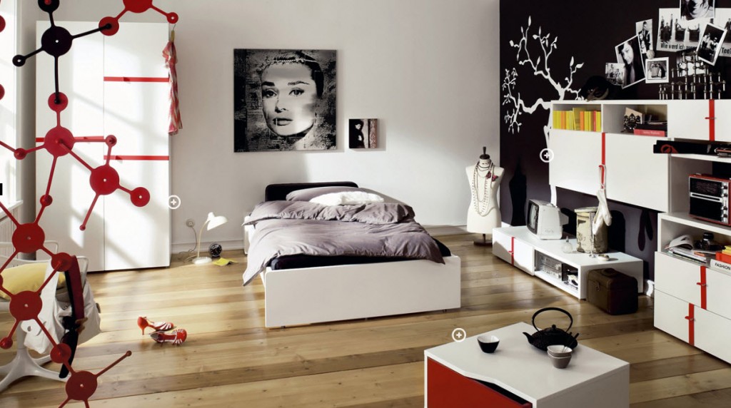 Red And White Teen Room Design Ideas - Oriental Home Accents
