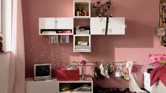 Modern and Trendy Teen Rooms: Pinky Trendy Teen Bedroom with White Bookcase