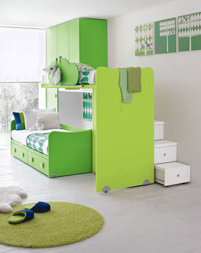 Kids Bunk Beds on Bunk Beds In Kids Room Design  Ergonomic Sliding Green Bunk Beds In
