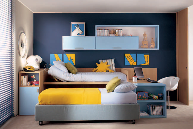 Royal Blue Wall Color Kids Room with Yellow Bed Cover - Interior ...