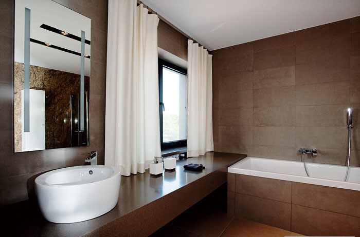 Modern White and Brown Bathroom Design - Interior Design Ideas