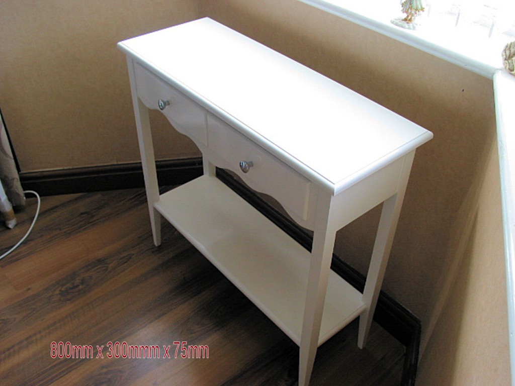 Medium White Table With Doble Rack