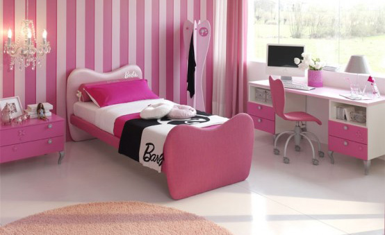 Cool Pink Stripred Wall Decoration Ideas