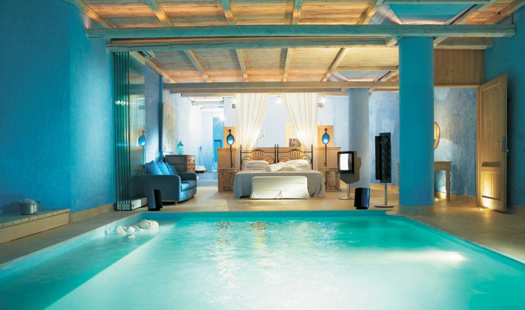 Drop Dead Gorgeous Blue Bedroom with Private Pool