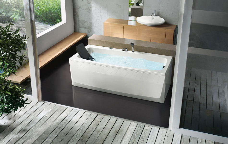 Beautiful and Awesome Modern Bathtubs by BluBleu Bathroom Design