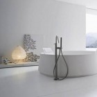 Simple Modern Circle Bathroom Design from Rexa