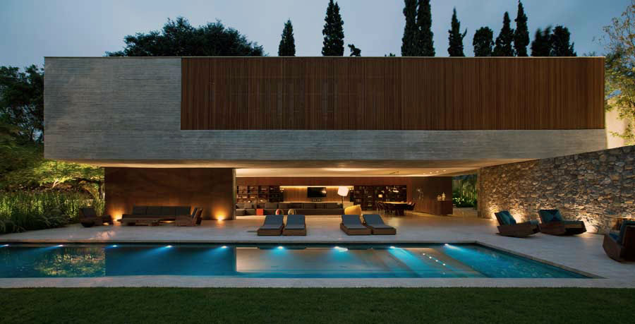 Stunning Open House Design with Amazing Pool Lighting