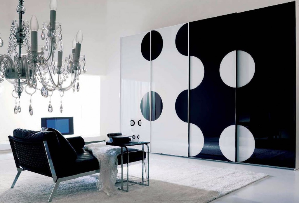 Creative Black and White Wardrobes Ideas