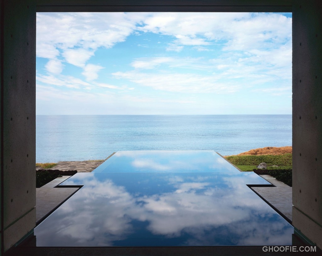 Amazing Infinity Pool with Pacific Ocean View