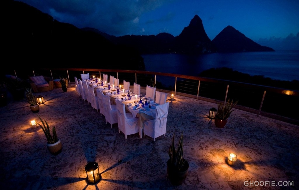 Romantic Alfresco Outdoor Dining at Night