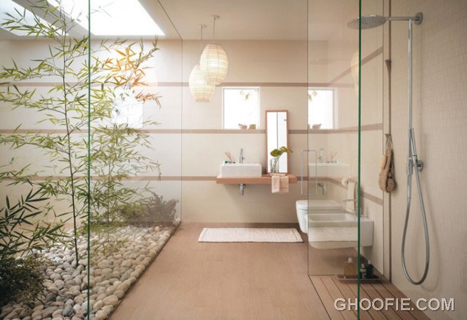 Modern Japanese Bathroom Design with Bamboo Decor