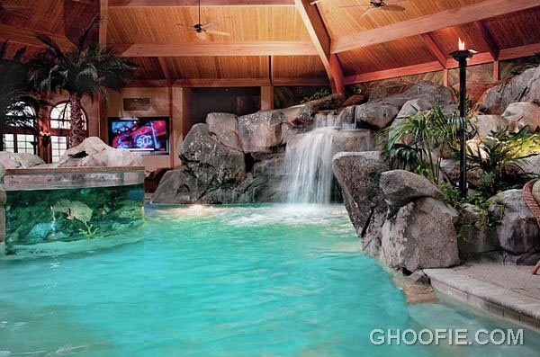 Awesome Indoor Home Spa Design Ideas with Waterfall